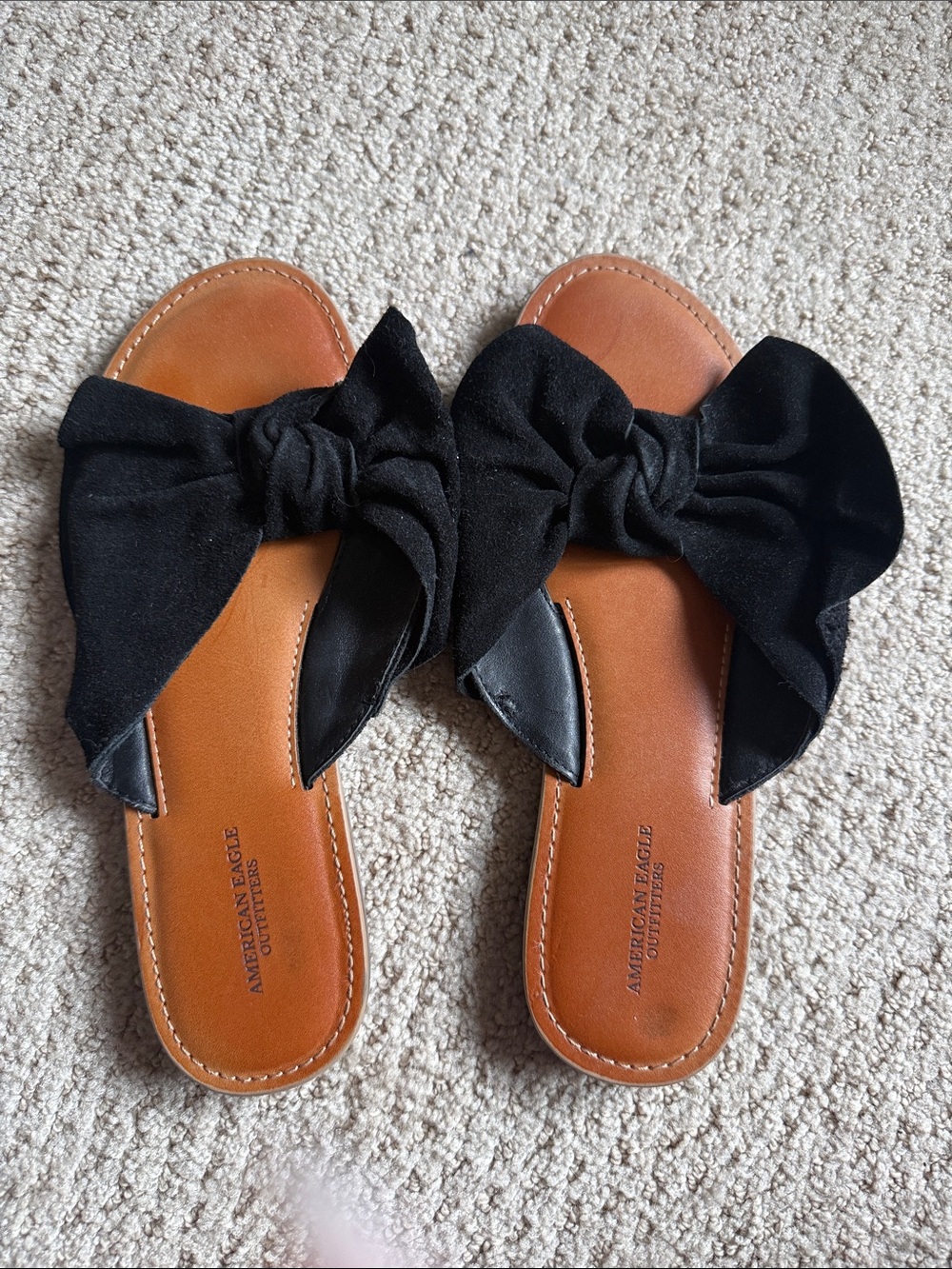 American Eagle Outfitters Black Bow Slide Sandals with Tan Footbed